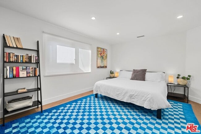 Building Photo - 411 Grand Blvd