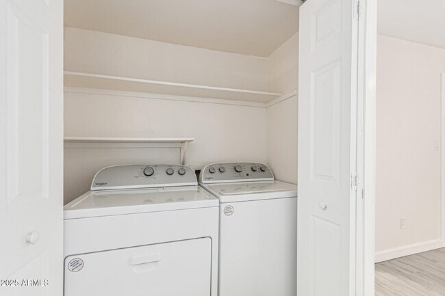 Building Photo - 6480 N 82nd St