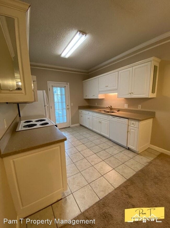 Building Photo - 2 br, 2 bath House - 3 Kingslan Ct.