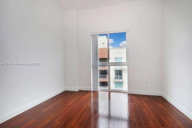 Building Photo - 7280 SW 90th St