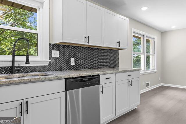 Building Photo - 1523 Delia Dr