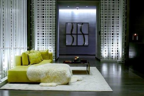 Building Photo - 1830 S Ocean Dr