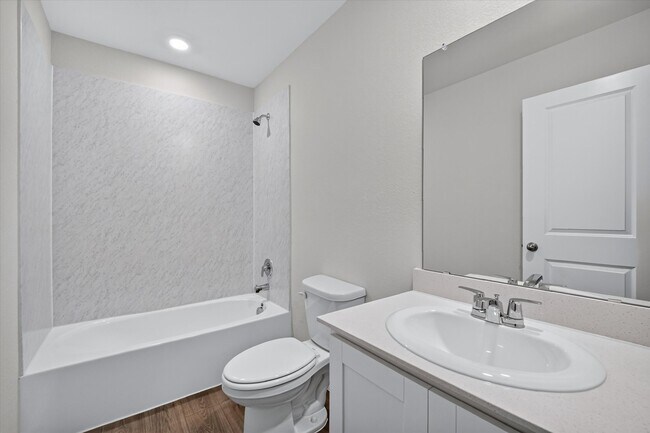 Building Photo - 3022 Serenity Ln