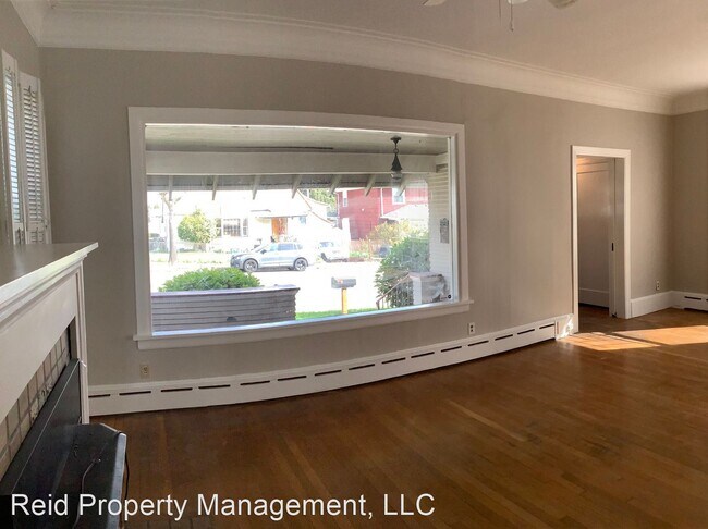 Building Photo - 3 br, 3 bath House - 1431 Burwell Street