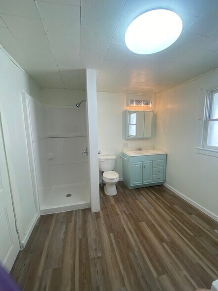Bathroom - 220 E Oak St