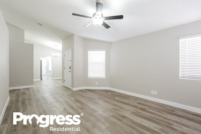 Building Photo - 5797 Goodsprings Ct