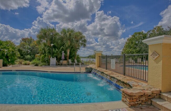 Building Photo - 1375 Lake Shadow Cir