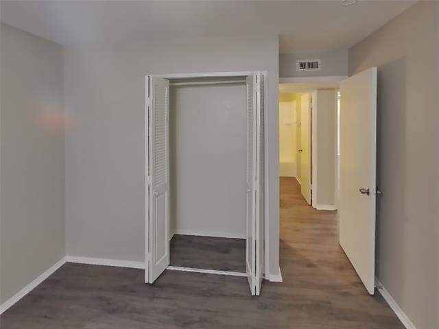 Building Photo - 4114 Hartford Dr