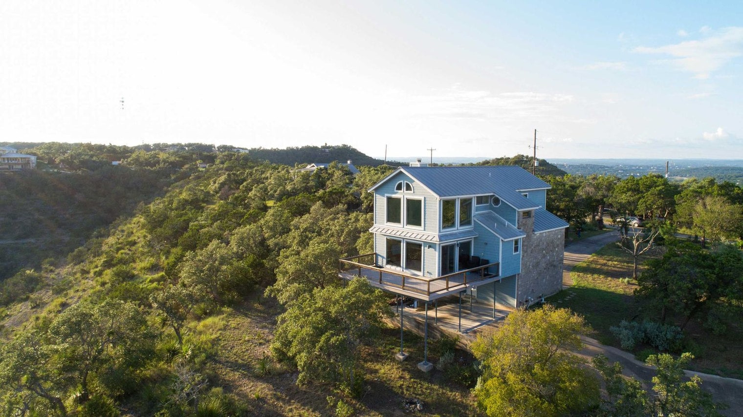 Building Photo - 461 Naked Indian Trail