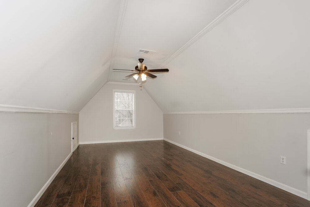 Building Photo - 3135 Quartz Dr