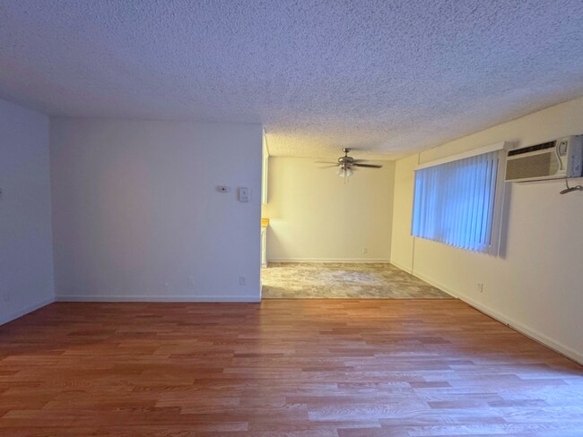 Building Photo - Charming 1-Bedroom Apartment Located in Va...