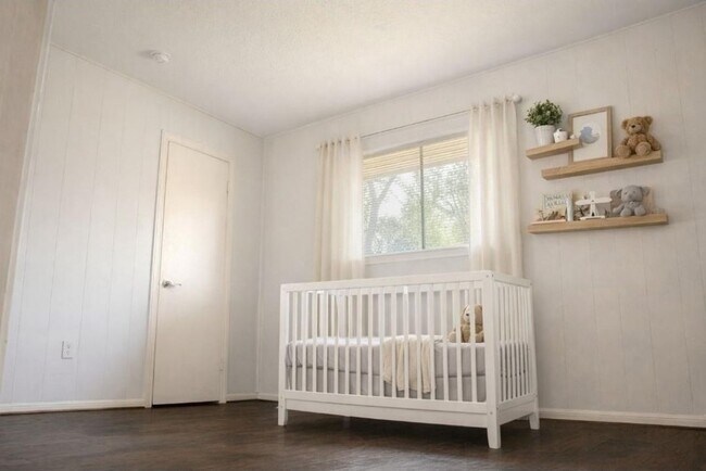 Building Photo - 1918 Crystal Springs Dr