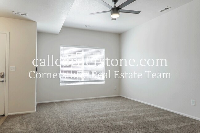 Building Photo - 2138 Phillips Alley