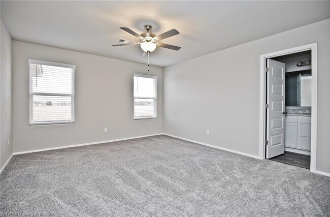 Building Photo - 9025 Wildwood Way