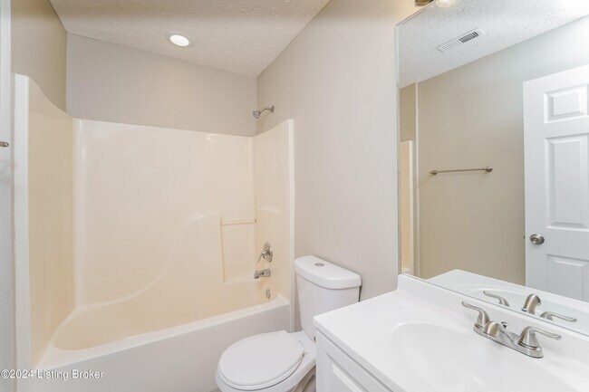 Building Photo - 8205 Krystle Ridge Pl