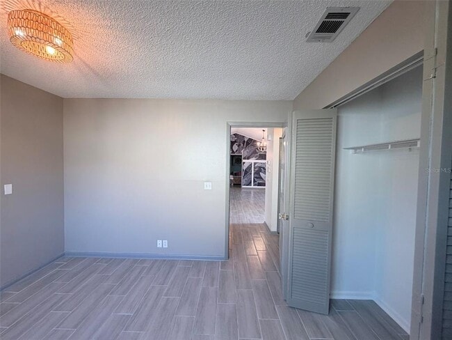 Building Photo - 26 Fillmore Ln