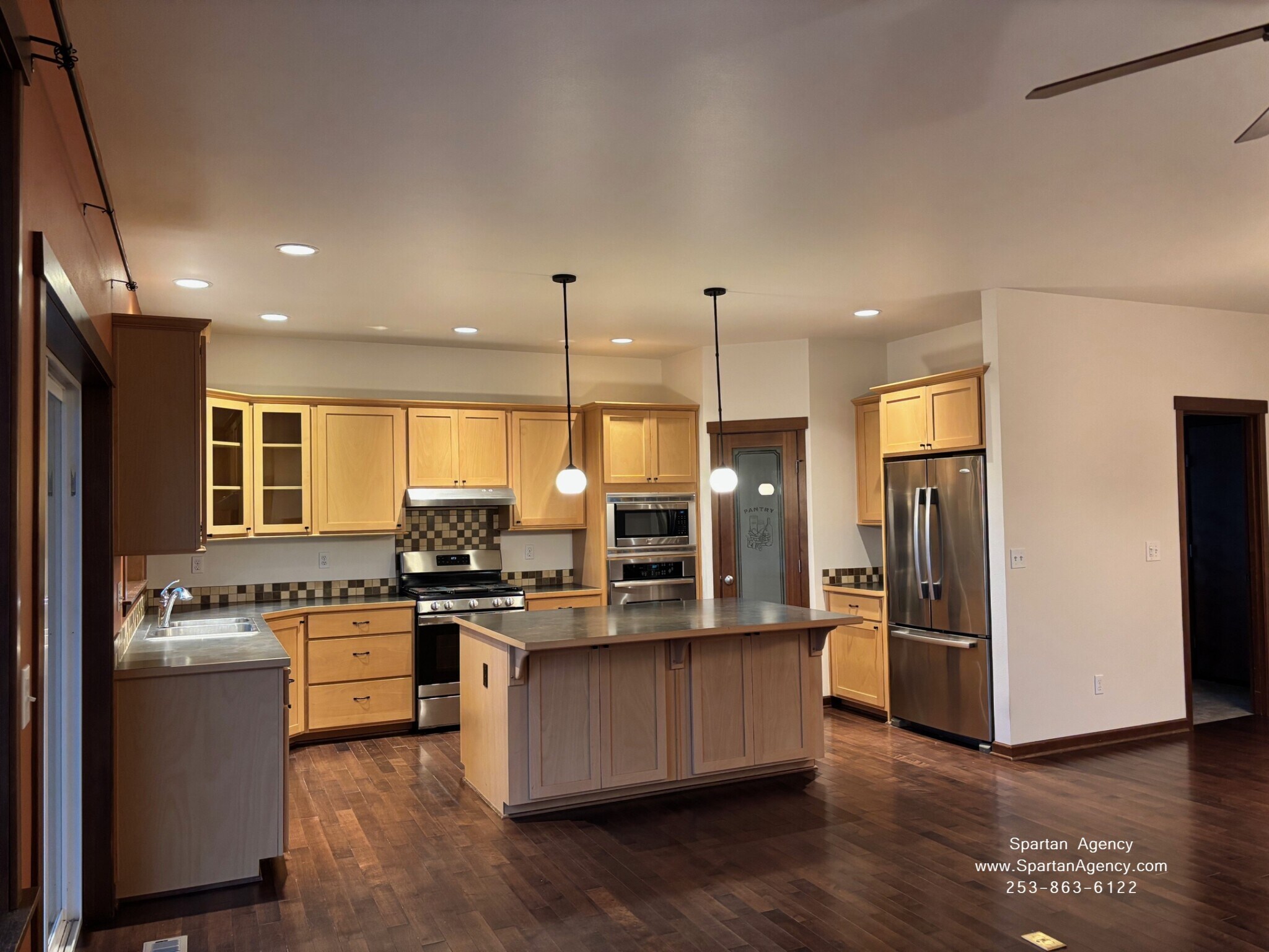 Building Photo - 10801 171st Ave E