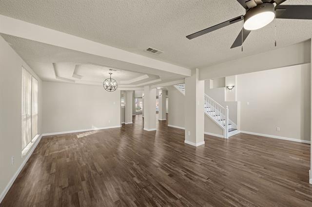 Building Photo - 6209 San Marino Dr