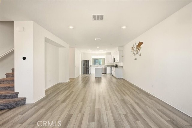 Building Photo - 14051 Diamond