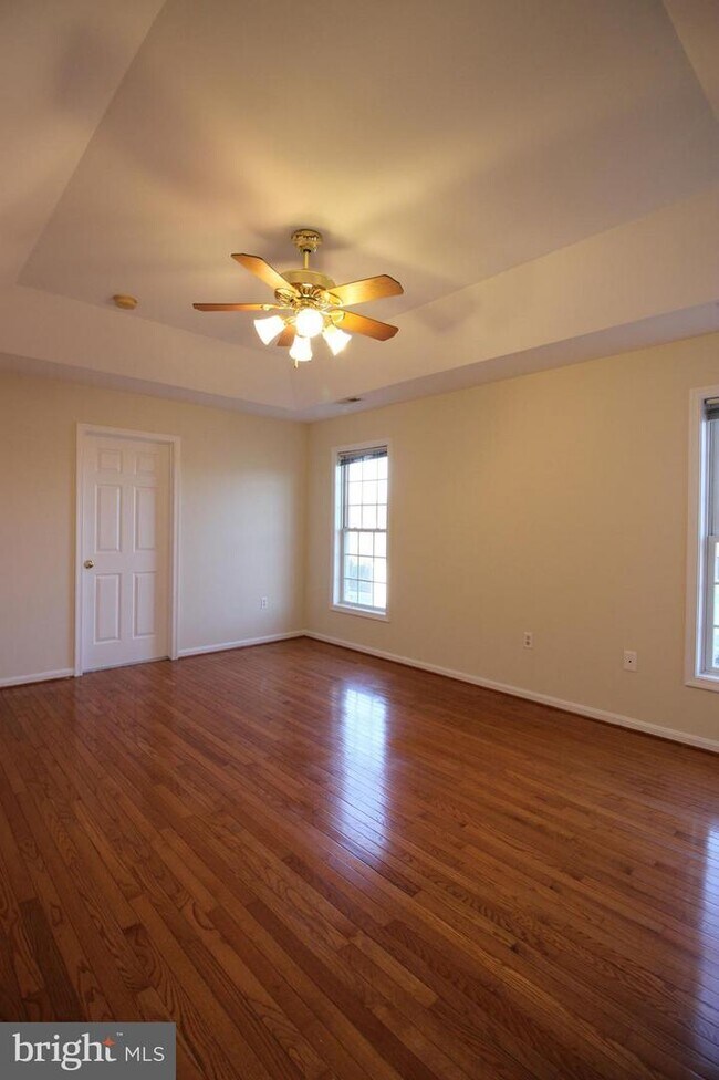 Building Photo - 14 Stratford Hall Ct
