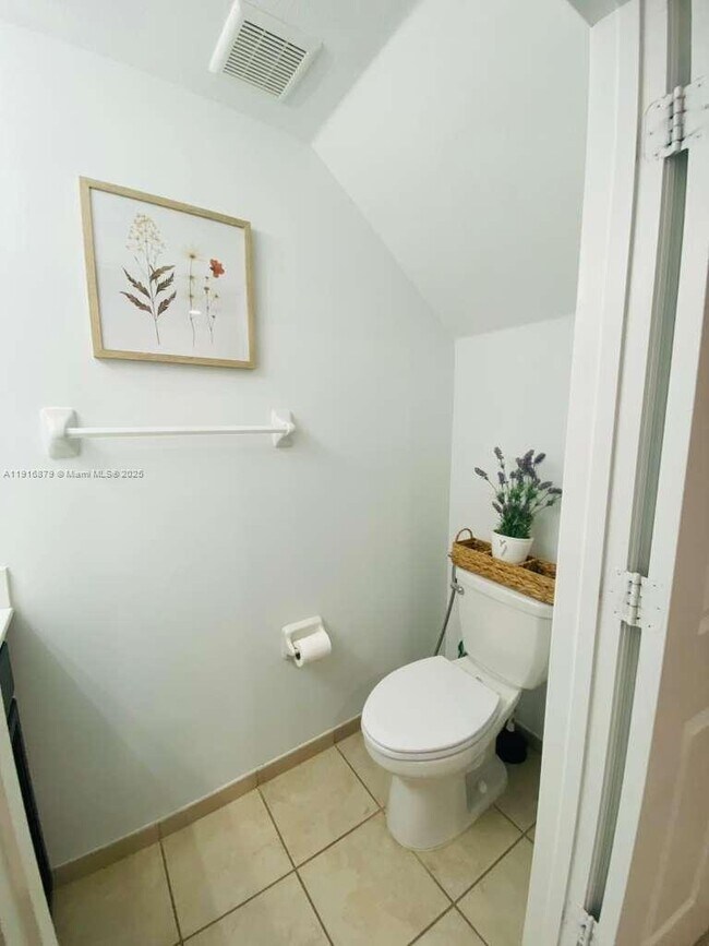 Building Photo - 11415 SW 250th St