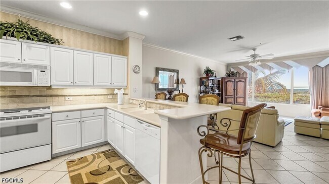 Building Photo - 9121 Southmont Cove