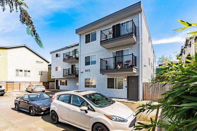 Building Photo - Delview Apartments