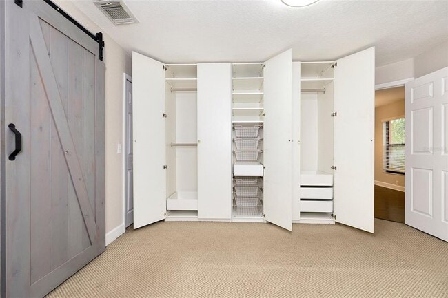 Building Photo - 7711 Sugar Bend Dr