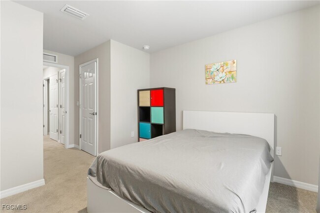 Building Photo - 15376 Wildflower Cir