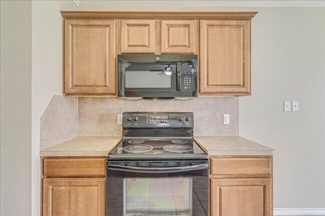 Building Photo - 2317 Tropical Wind Dr