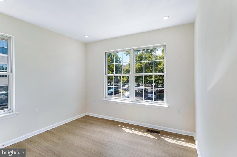 Building Photo - 13853 Crosstie Dr