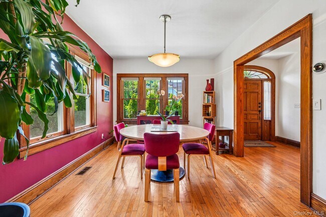 Building Photo - 281 Piermont Ave