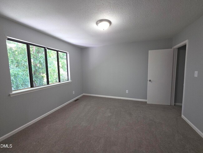 Building Photo - 5893 Shady Grove Cir