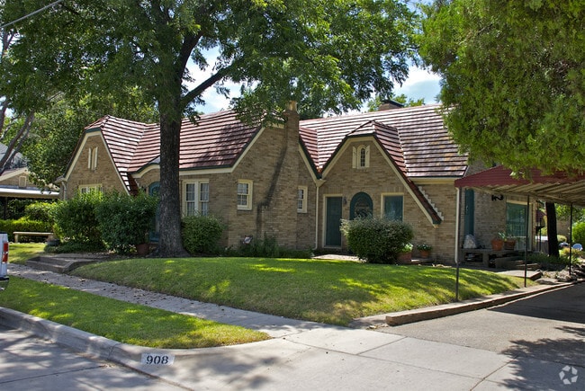 Building Photo - Dorothy Lane Apartments