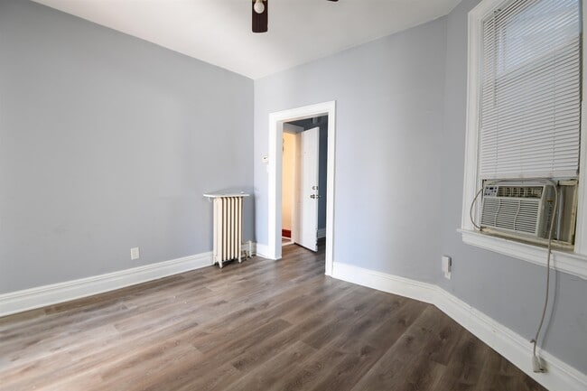 Building Photo - 153 Sterling Ave