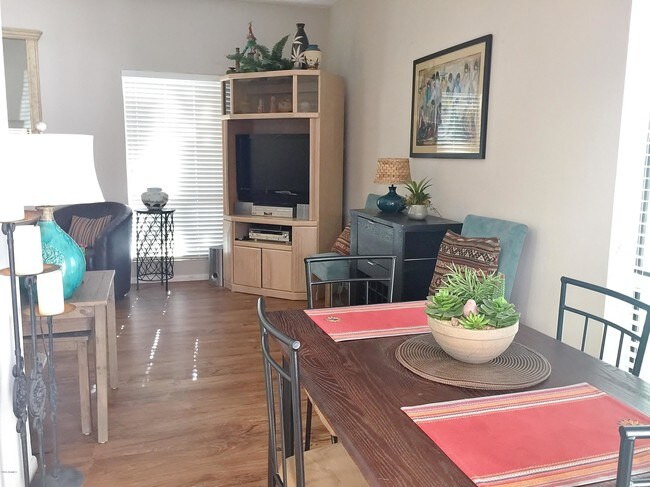 Building Photo - 4813 N 73rd St