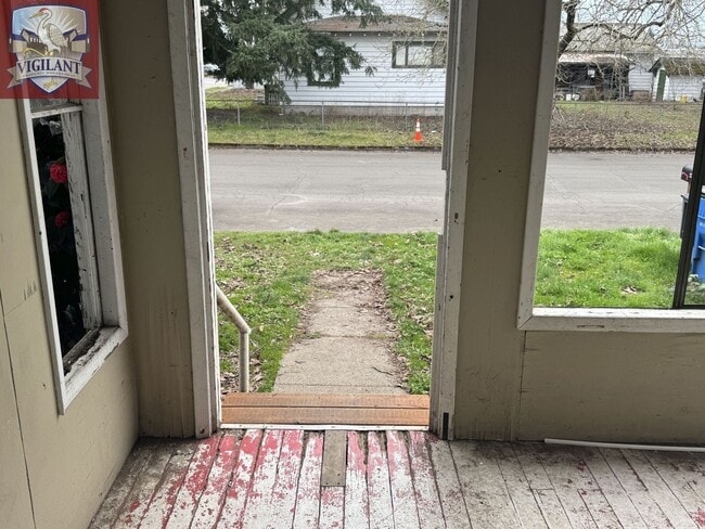 Building Photo - WA271