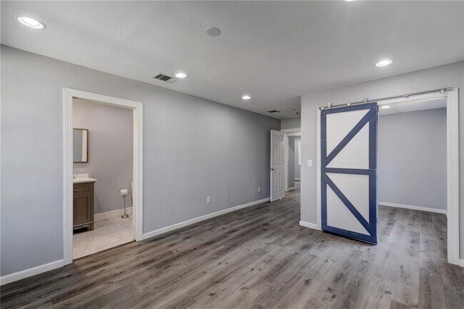 Building Photo - 11007 Ptarmigan Dr