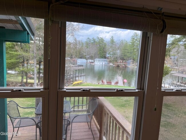 Building Photo - 3320 Travis Point Way