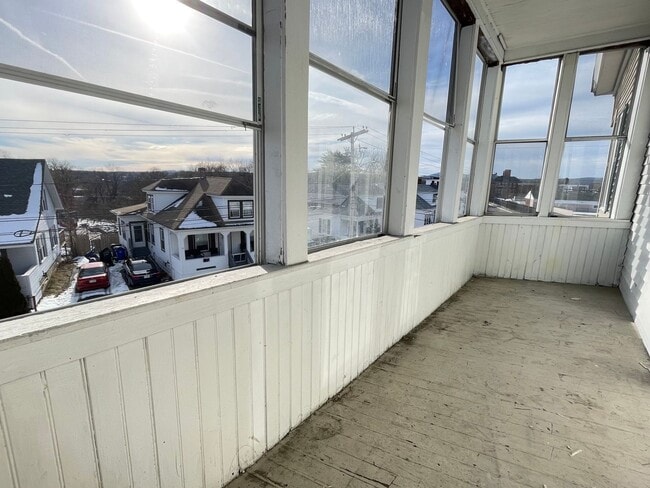 Building Photo - 301 Amory St