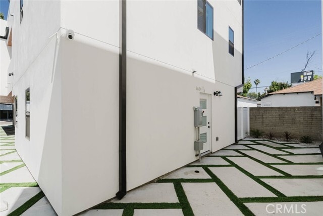 Building Photo - 5654 Cartwright Ave