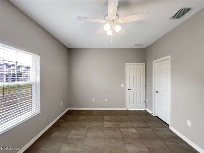 Building Photo - 1320 Trafalgar Pkwy