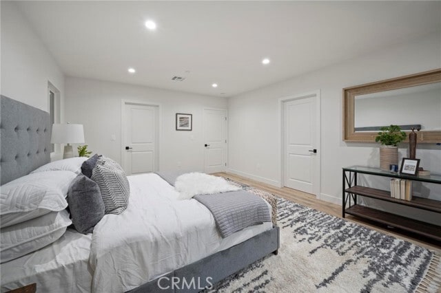 Building Photo - 5865 Tobias Ave