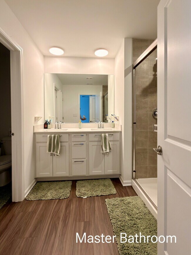 Building Photo - 522 Wolverine Dr