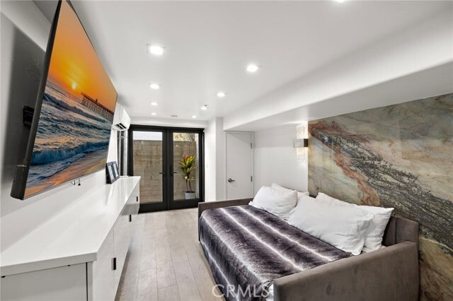 Building Photo - 2699 Solana Way