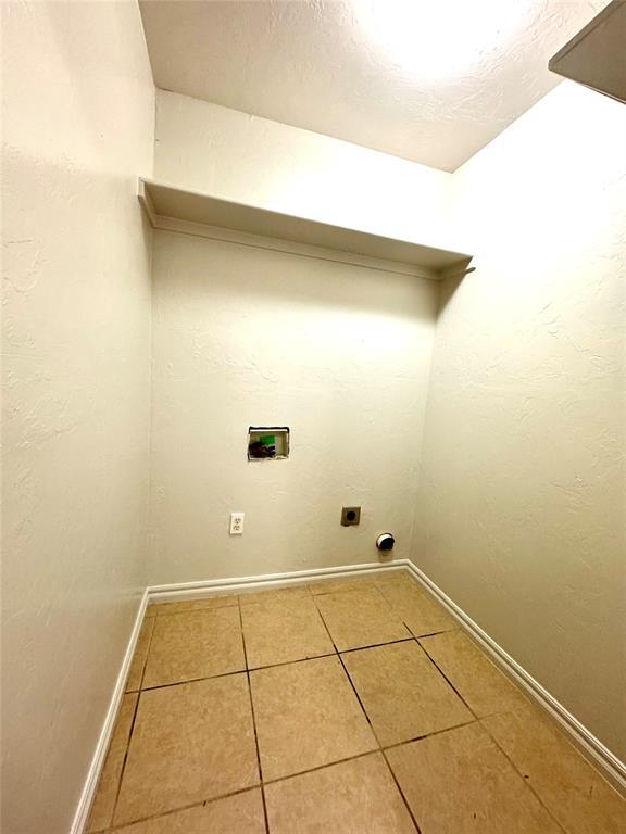 Building Photo - 1101 W Wilshire Blvd