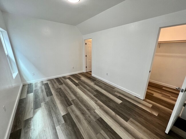 Building Photo - 7872 Jacqueline Way