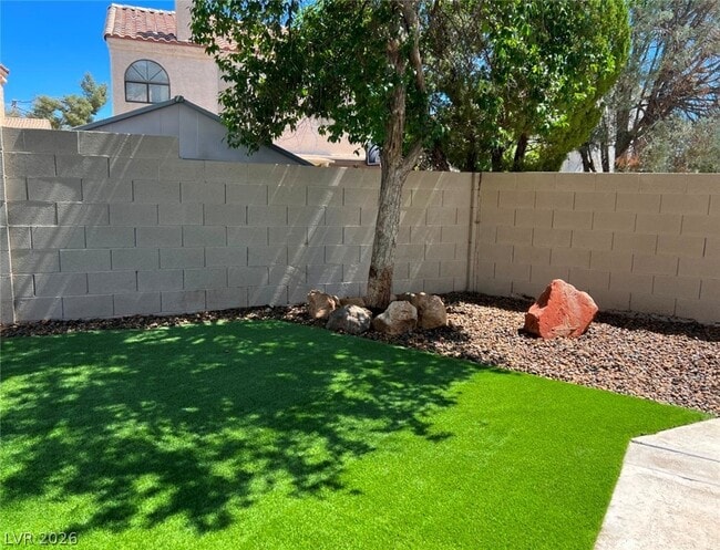 Building Photo - 9516 Wooden Pier Way