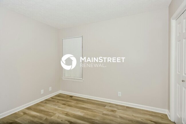Building Photo - 3 Bedroom Pet-Friendly Home in GOODLETTSVILLE, TN with Main Street Renewal
