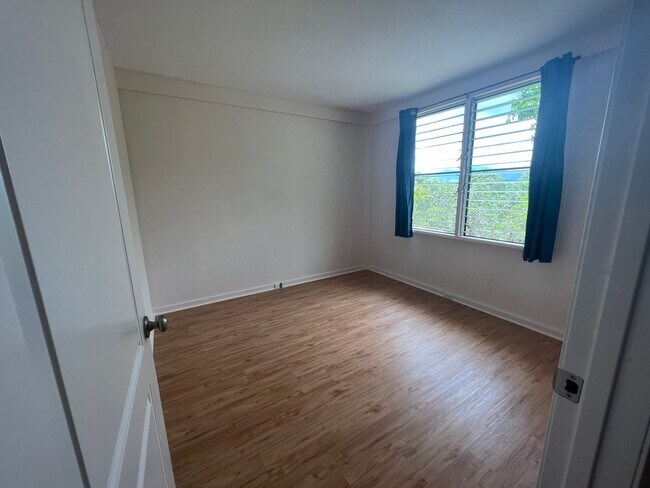 Building Photo - For Rent -  95-100 Kiopaa Pl.